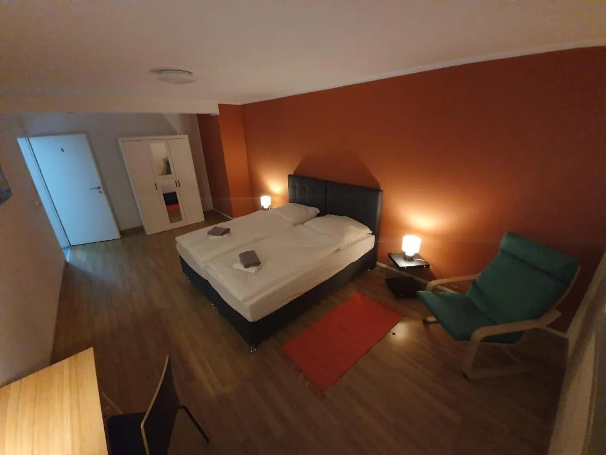 **  White Pearl Hostel 2 Norimberga Germania